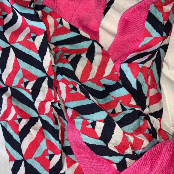 Geometric Infinity Scarf - Picture 3 of 3